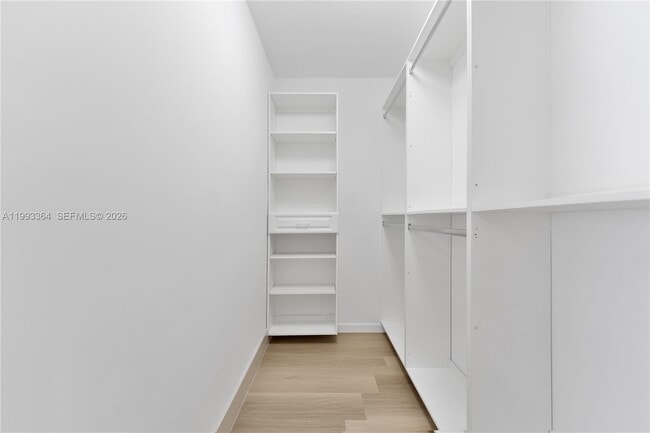 Building Photo - 456 SW 20th Rd