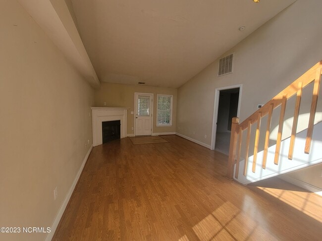 Building Photo - 105 Moses Griffin Ln