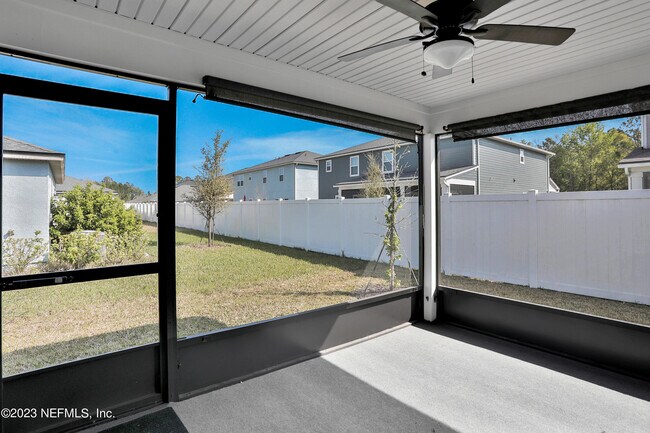Building Photo - 212 Ruskin Dr