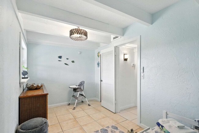 Building Photo - 62 Ocean St