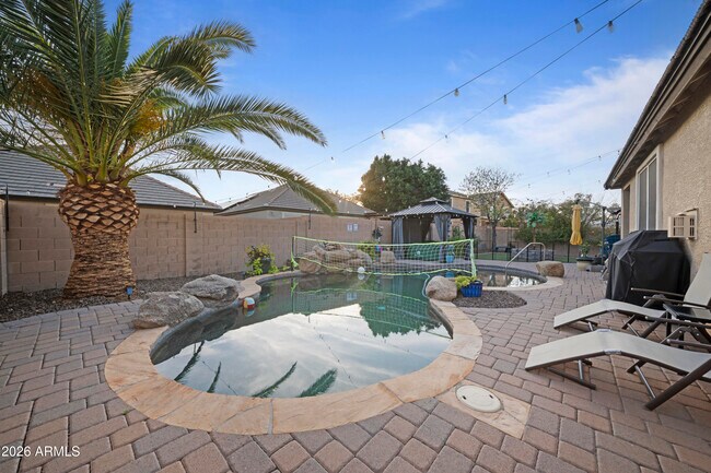 Building Photo - 17239 W Ironwood St