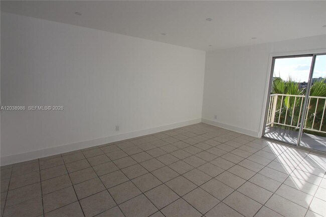 Building Photo - 801 NW 47th Ave