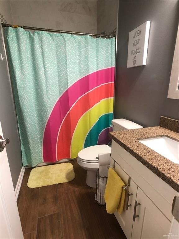 Building Photo - 18 Montemorelos St