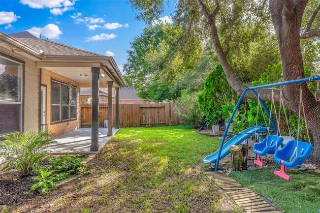 Building Photo - 24543 Carlton Springs Ln