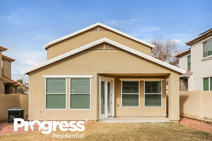 Building Photo - 13429 W Peck Dr