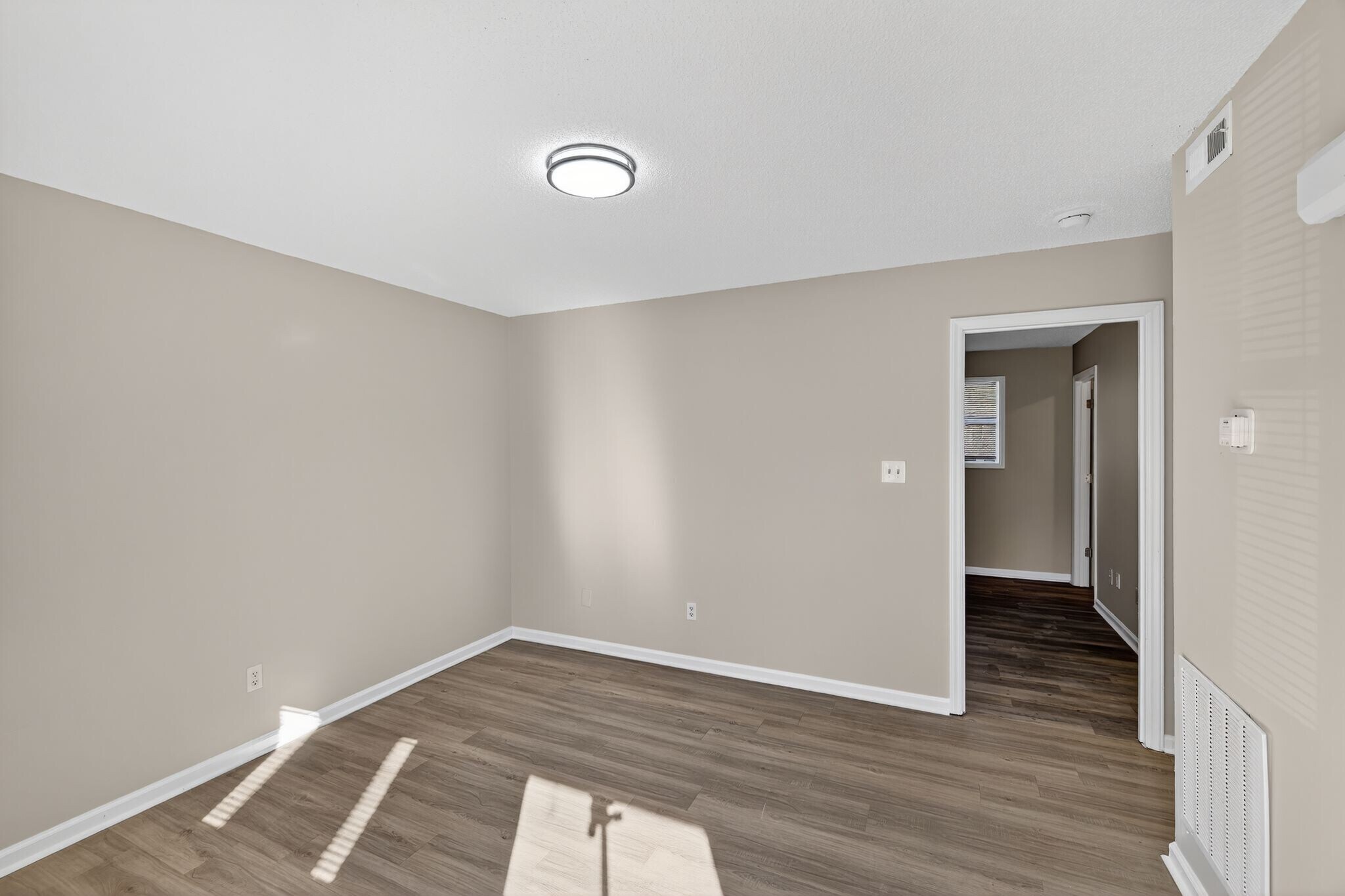 Building Photo - 105 Bay Meadow Ct