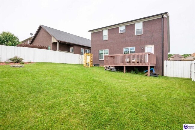 Building Photo - 907 Leafland Pl