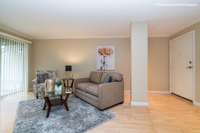 Building Photo - Updated & Stylish 1-Bedroom Condo with Top...