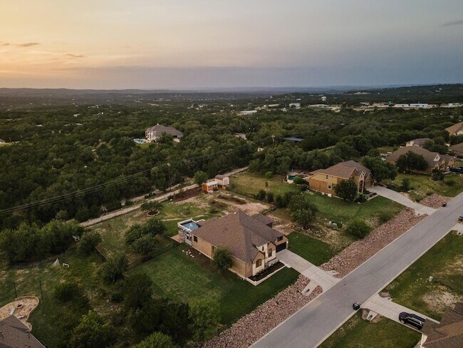 Building Photo - 4518 Diamante Dr