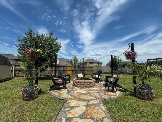Building Photo - 192 Ivy Stone Dr