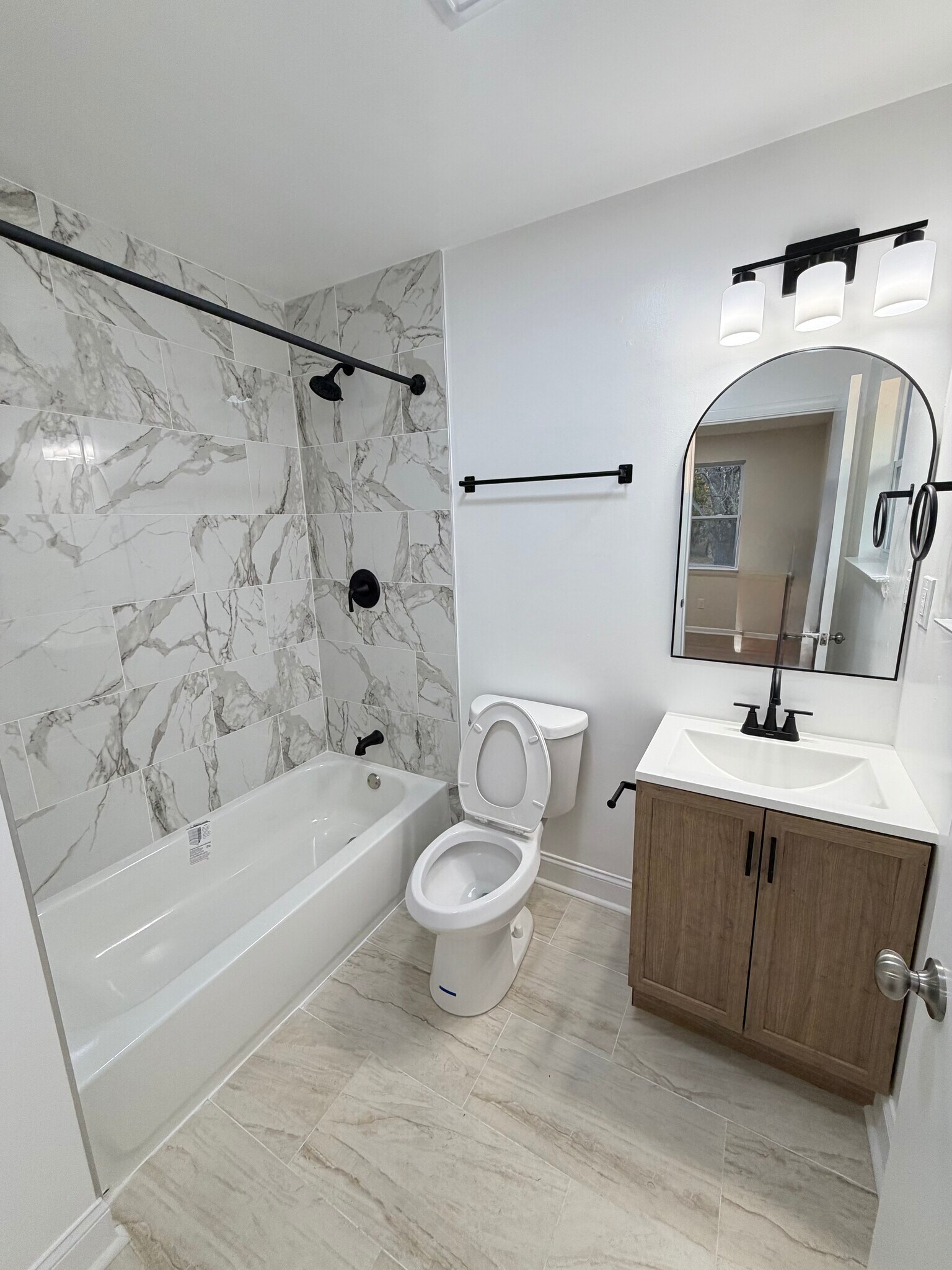 Building Photo - 10001 Paxton Rd