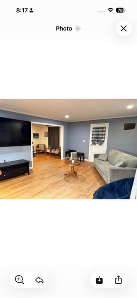 Building Photo - 515 NY-212