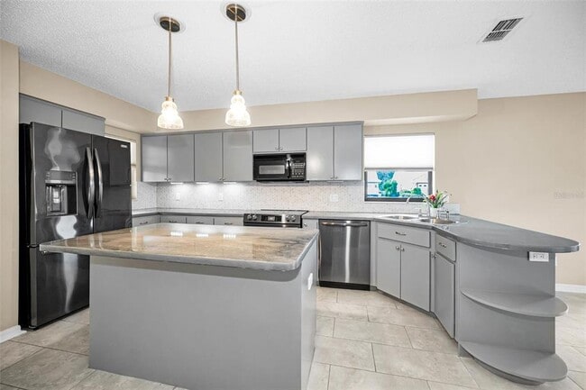 Building Photo - 9307 Palm Haven Ct
