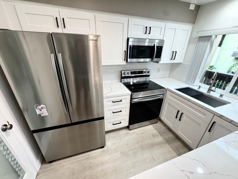 Building Photo - 7958 Mission Center Ct