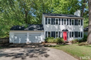 Building Photo - 1724 Sierra Dr