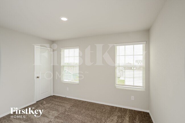 Building Photo - 6441 Cotton Ridge