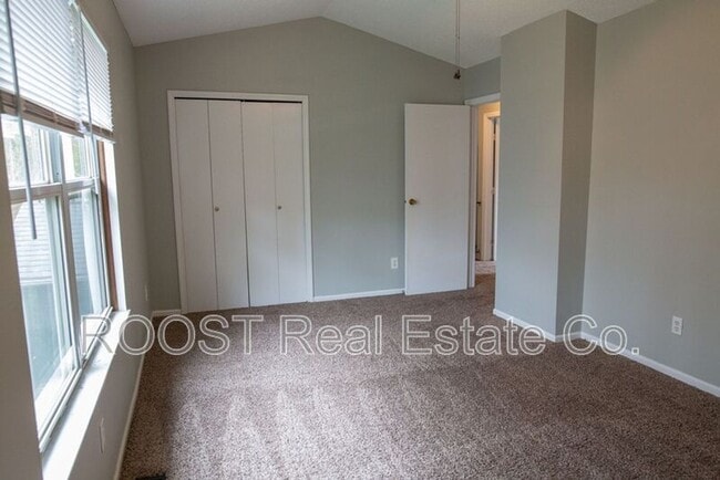 Building Photo - 942 Timothy Dr