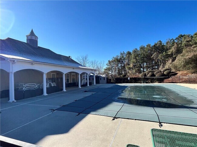 Building Photo - 94 Hill Crest Cir