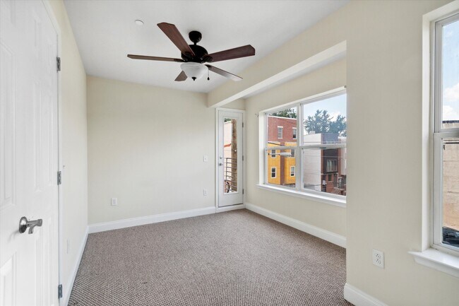 Building Photo - 1955 N 18th St