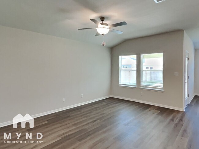 Building Photo - 2828 Mill Run Bnd