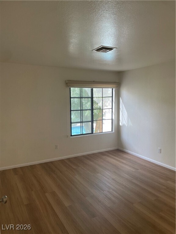 Building Photo - 4877 S Torrey Pines Dr