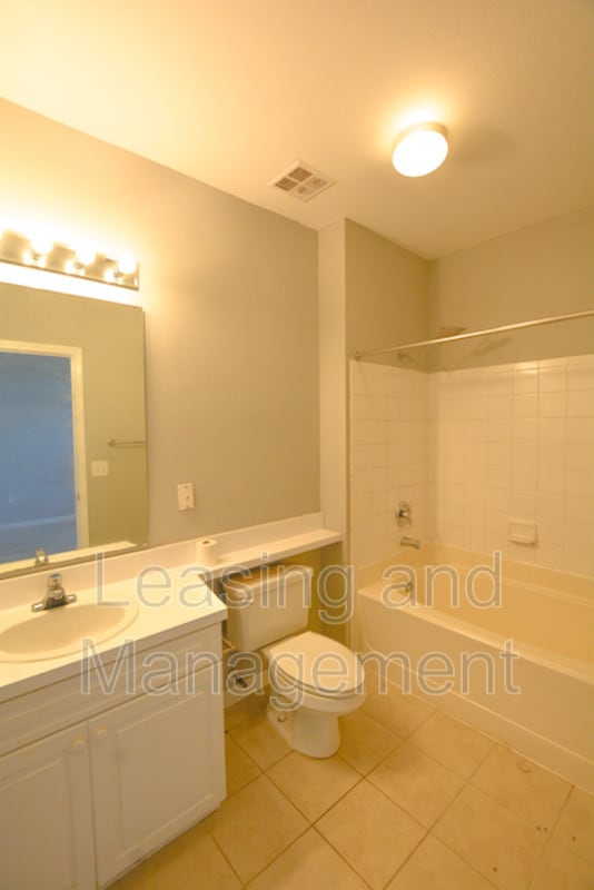 Building Photo - 1432 Telfair Way
