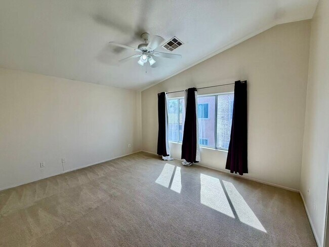 Building Photo - 7932 Seabourn Ct