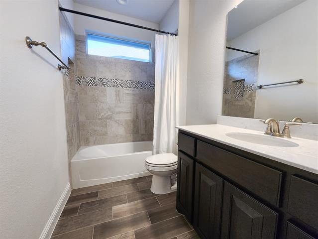 Building Photo - 1318 Byars Dr