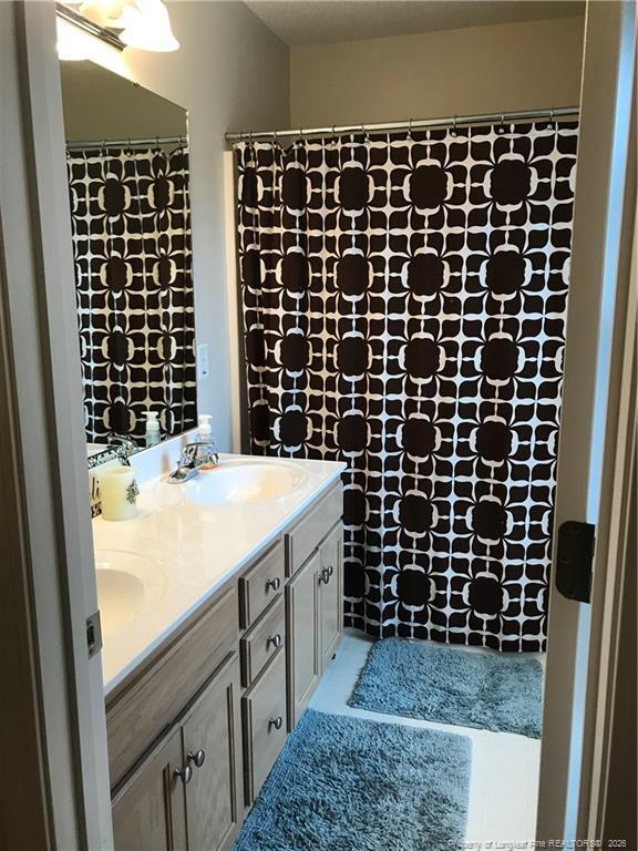 Building Photo - 520 Tucks Ct