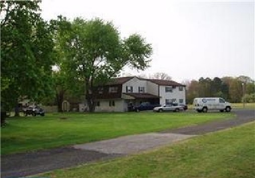 Building Photo - 167 Beebetown Rd