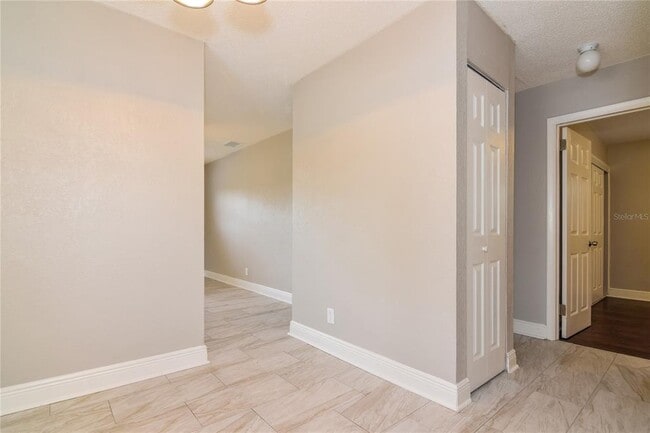 Building Photo - 4805 S 88th St