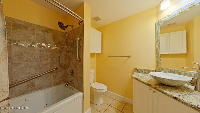 Building Photo - 440 S Villa San Marco Dr