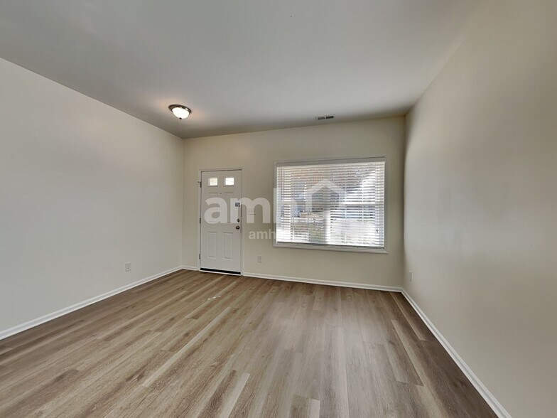 Building Photo - 114 Parsons Green Ct