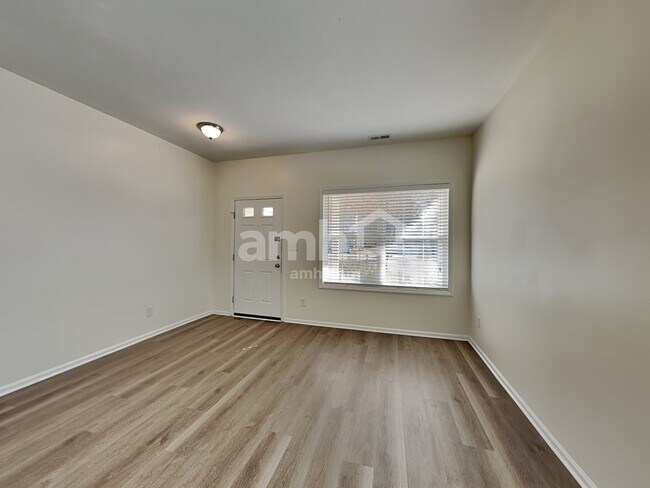 Building Photo - 114 Parsons Green Ct