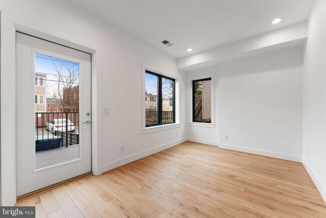 Building Photo - 2217 40th St NW