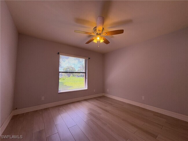 Building Photo - 1450 Nottingham Dr
