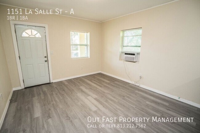 Building Photo - 1151 La Salle St