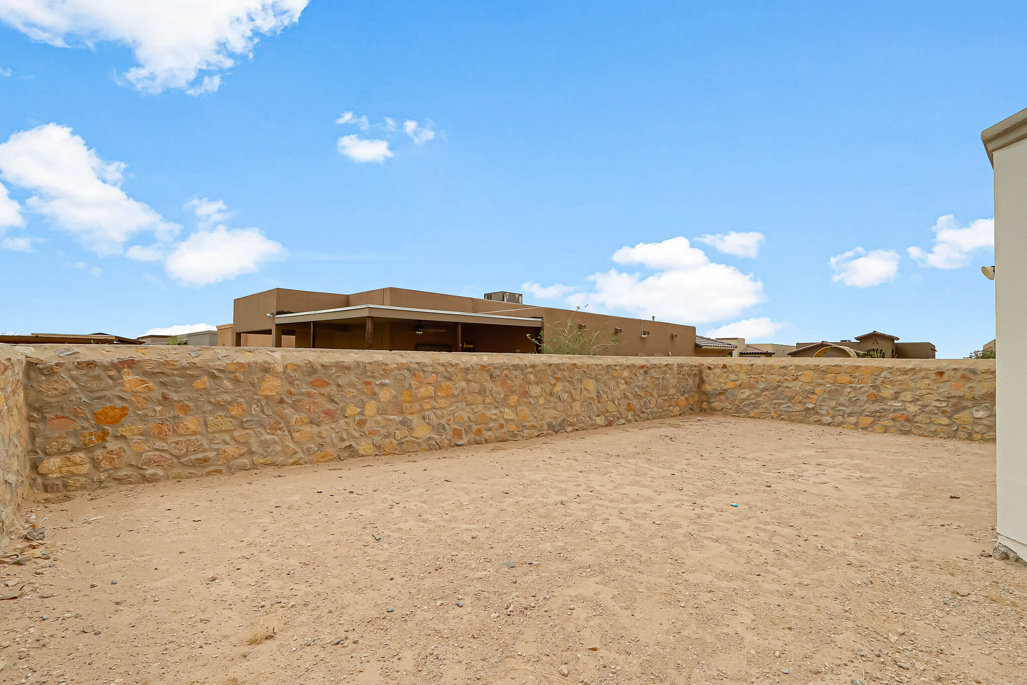 Building Photo - 1109 Paseo de Suerte Dr