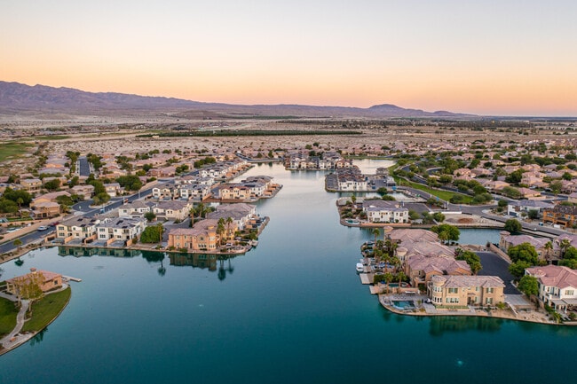 Building Photo - 43247 Fiore St