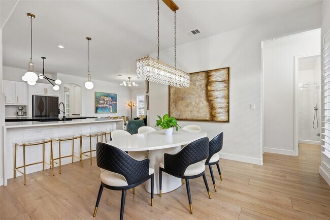 Building Photo - 409 Ridgetop Bend