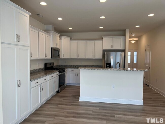 Building Photo - 3005 Cypress Lagoon Ct