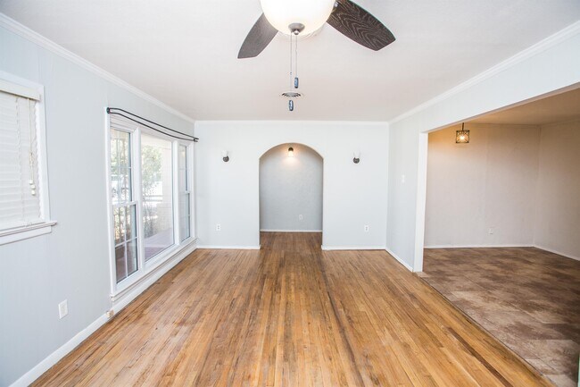 Building Photo - 4213 40th St