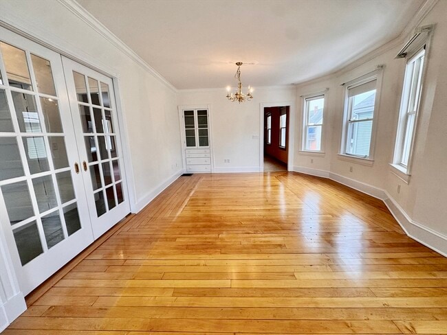 Building Photo - 39-41-41 Rich St