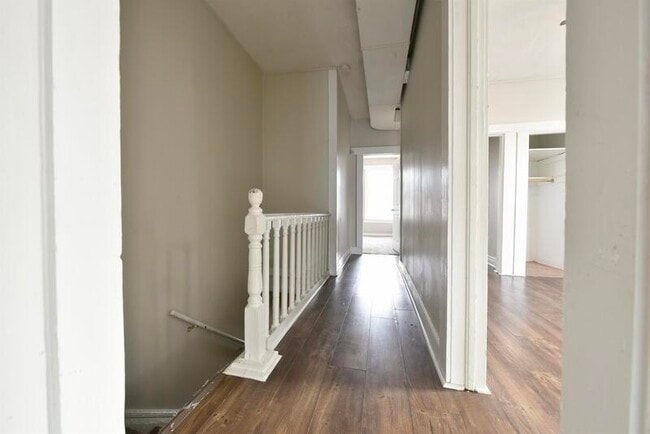 Primary Photo - 536 S 30th St