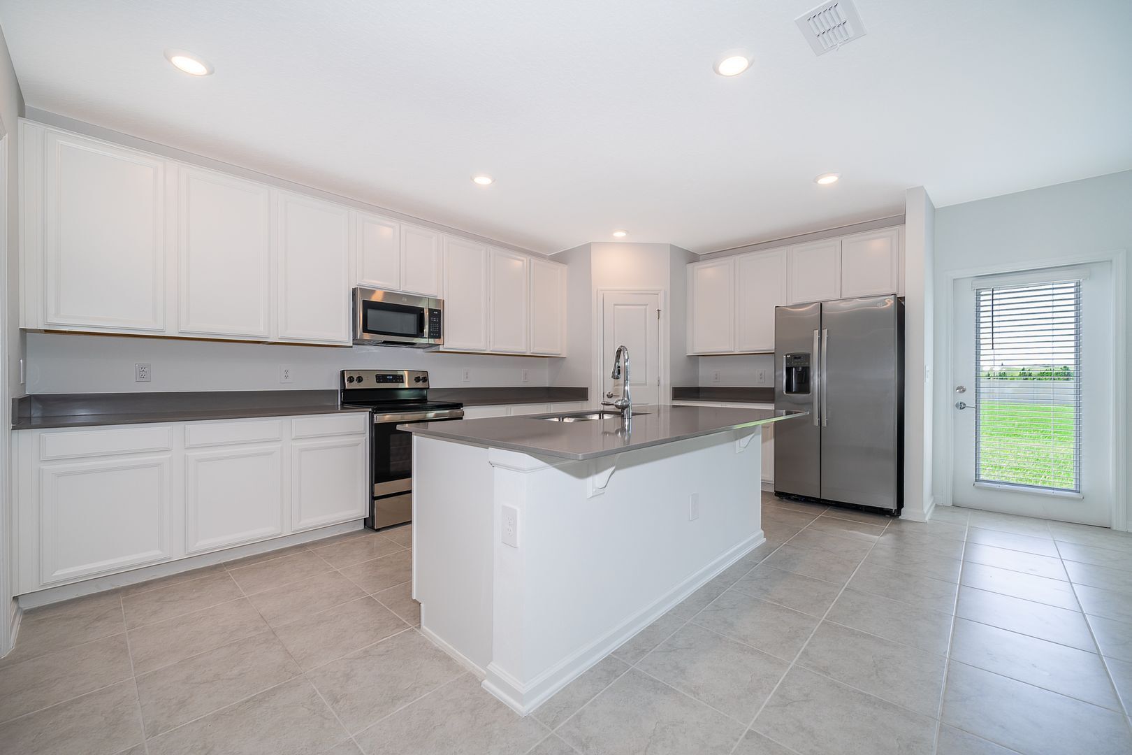 Building Photo - 732 Citrus Reserve Blvd