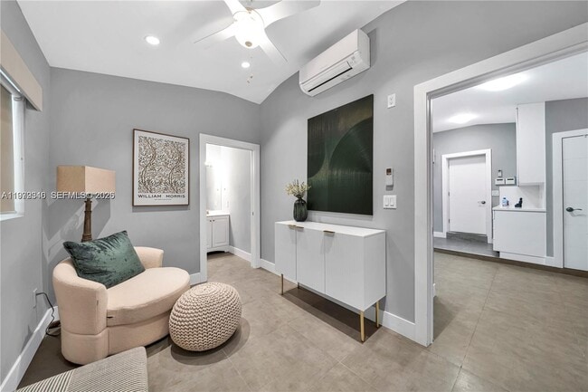 Building Photo - 40 S Prospect Dr