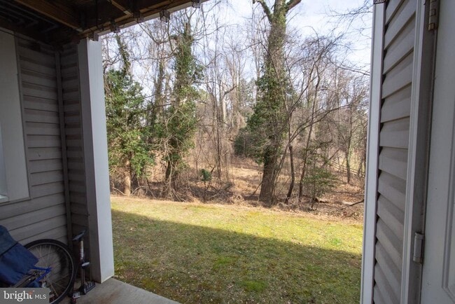 Building Photo - 2054 Quaker Way