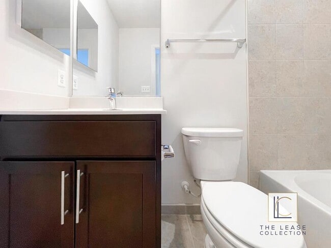 Building Photo - 9616 Wesbourne Dr