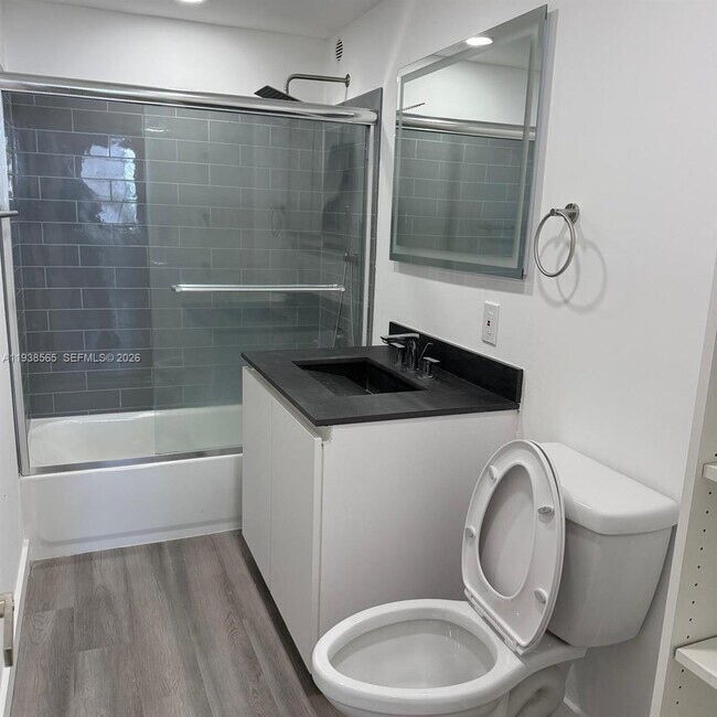 Building Photo - 3301 NE 5th Ave