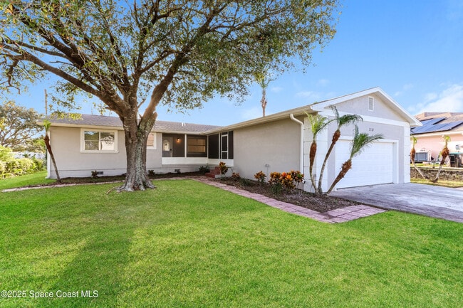 Primary Photo - 2118 Trillo Rd SE